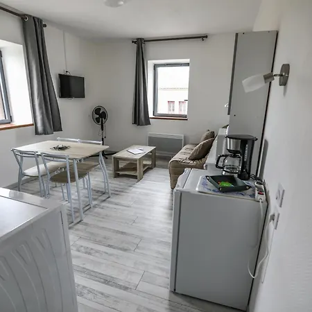 Eden Hotel apartamentowy 3*